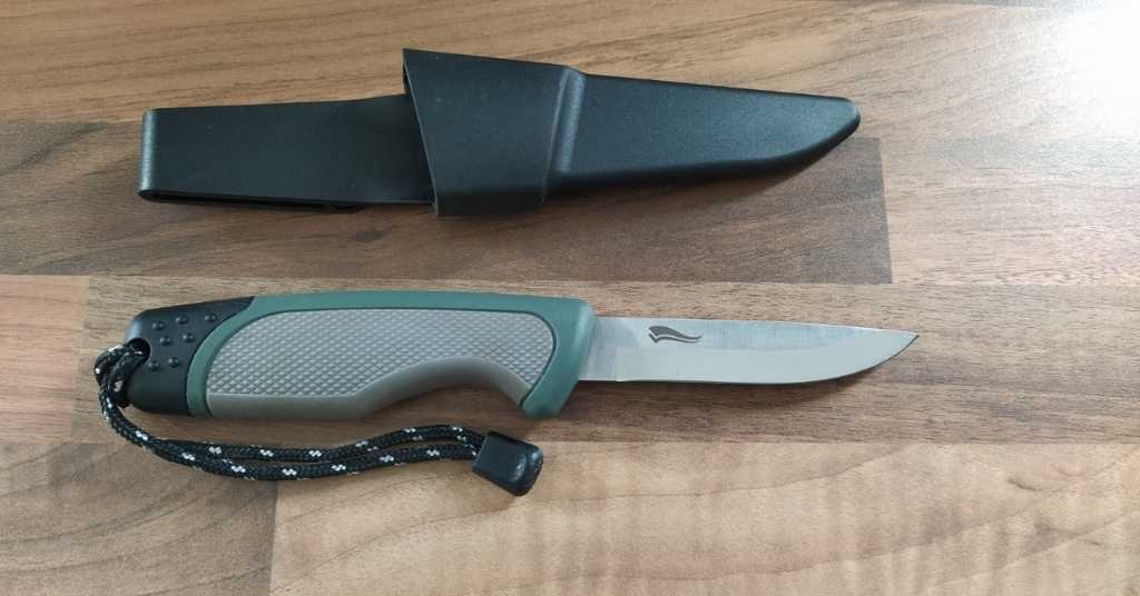 budget lidl bushcraft modern style knife